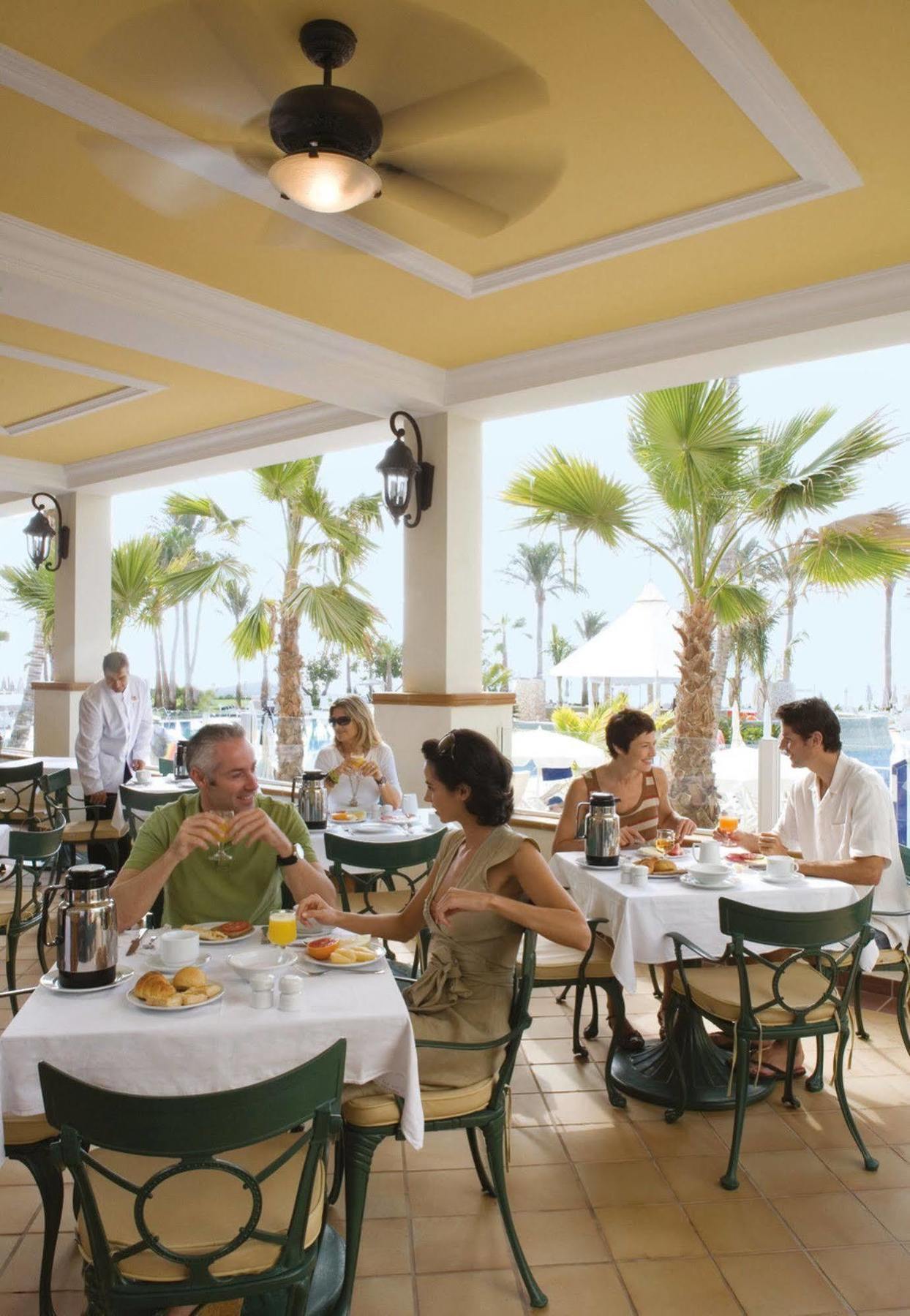 Riu Palace Tres Islas Corralejo Exterior foto